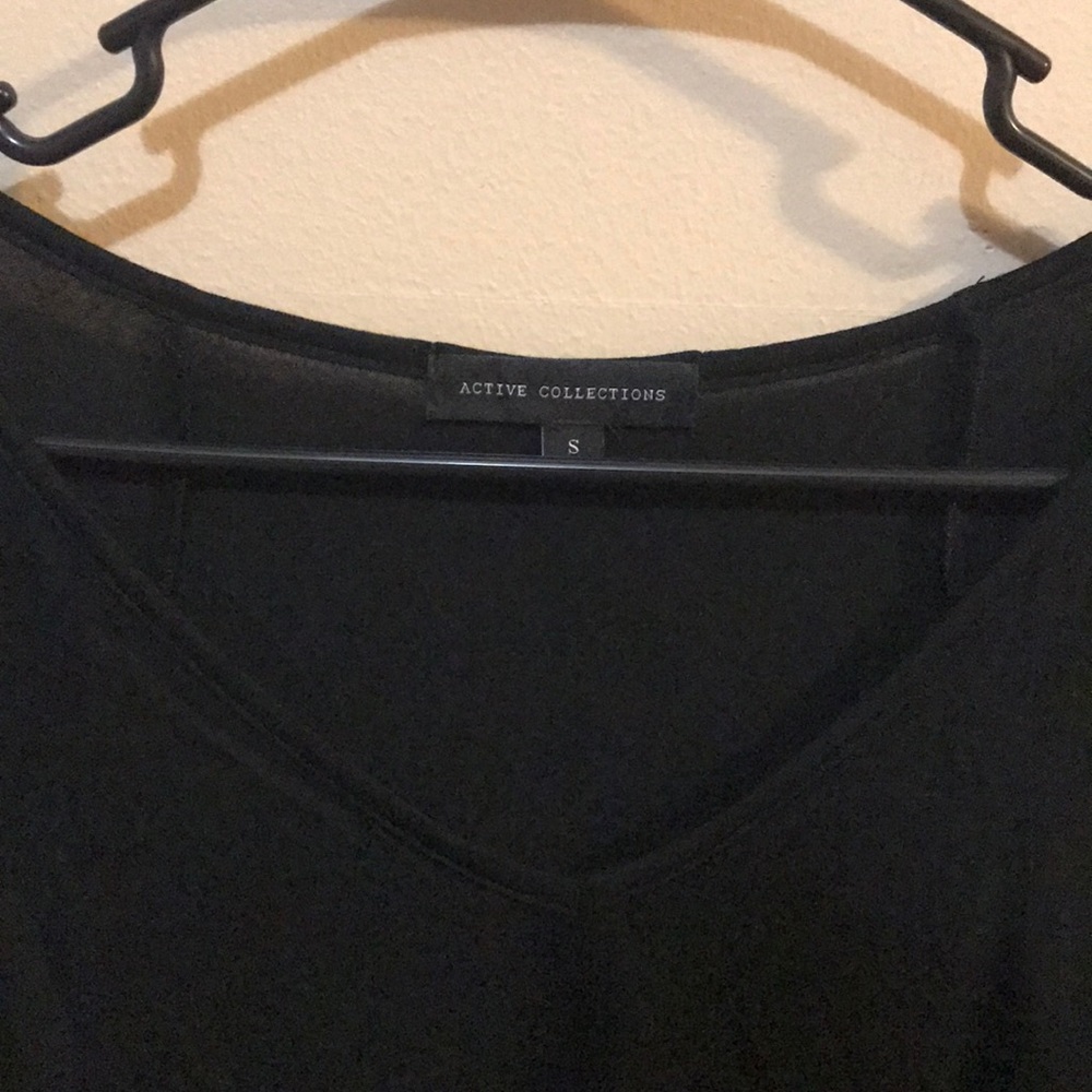 Active Collections Tee - Picture 3 of 3